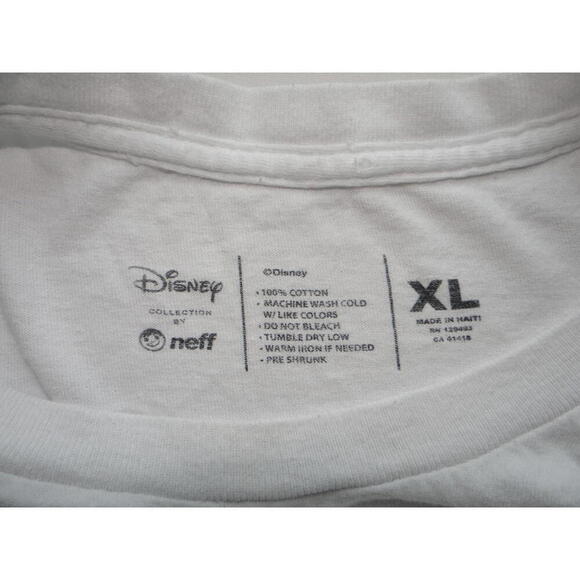 Cool Graphic Tee with Palm Trees and Mi28 Design - Picture 5 of 6